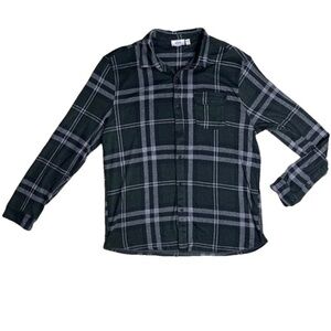 ⭐️ NWT Hedge black and dark green plaid button-down shirt- size XXL